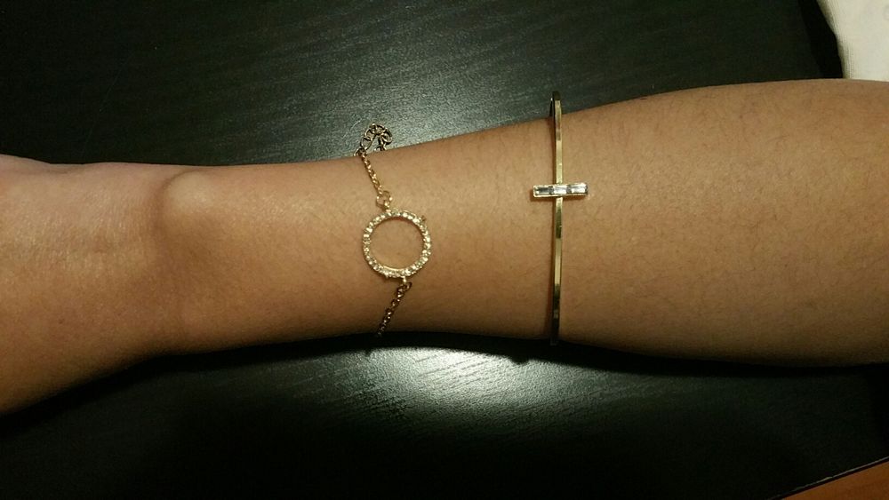 PROMO PROMO - Pulseiras, em conjunto ou separadas.