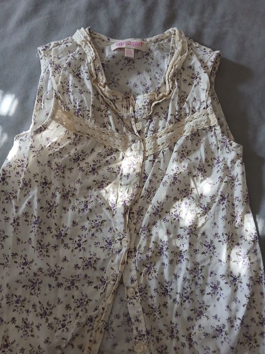 Camisa com flores