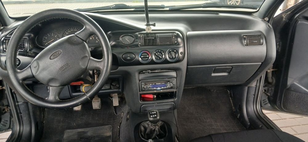 Ford Escort 1.8 td de 2000