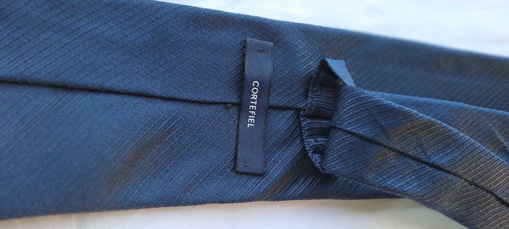 Gravata Cortefiel - Impecável