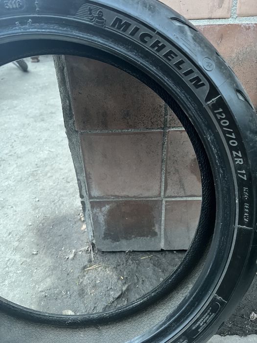Комплект шин Michelin Pilot Road 2 (120/70 ZR17 та 180/55 ZR17) 2018 рік