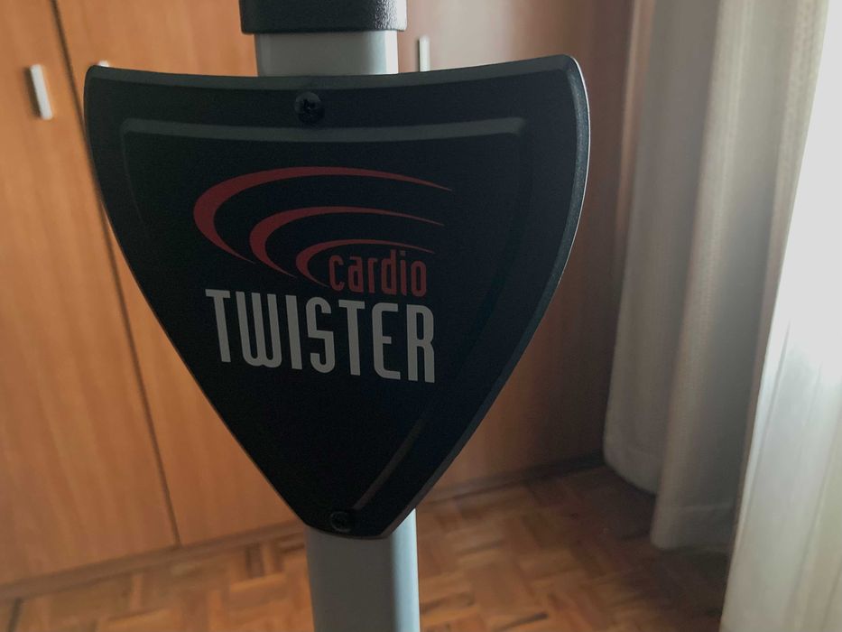 Máquina de ginastica de qualidade como novo