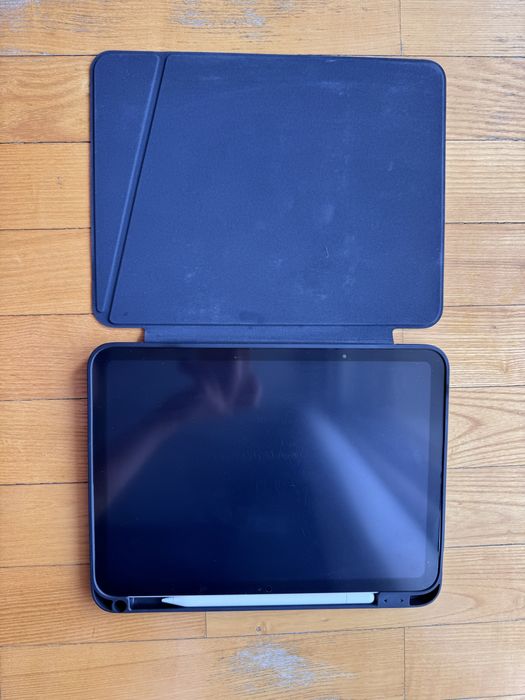 ESR Flip Magnetic Case with Pencil Holder