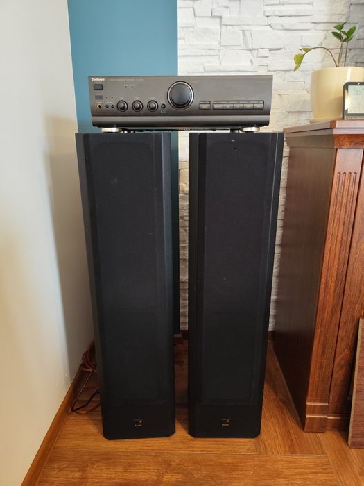 Wzmacniacz + 2 głośniki