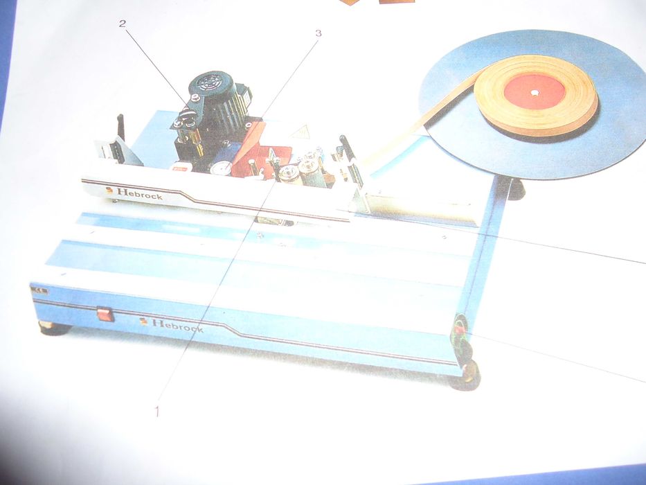 Maquina de folhear cantos em madeira