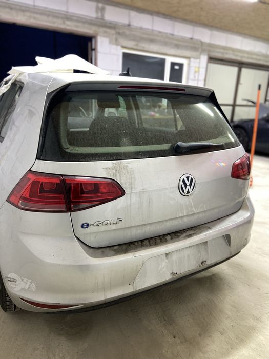 розбір 2016 Volkswagen E-Golf, SE