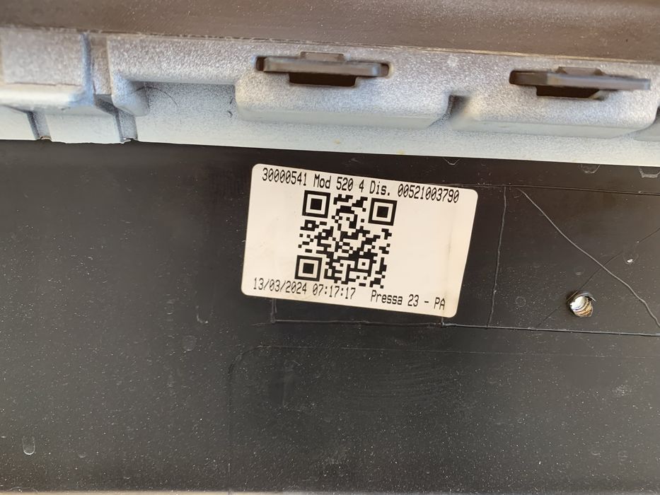 Бампер Jeep Renegade