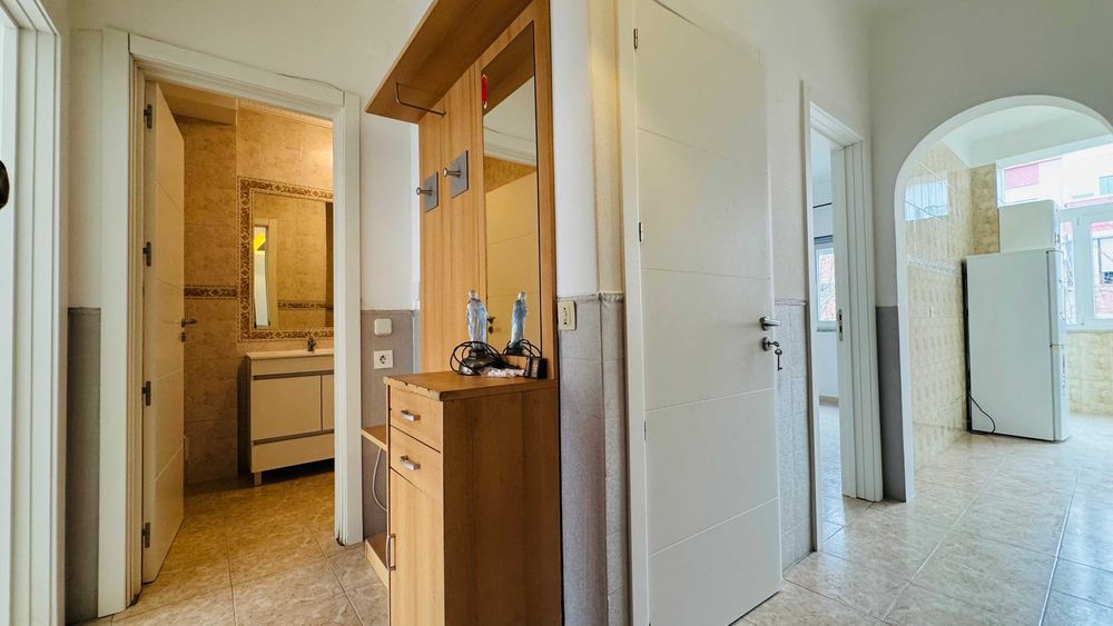 Apartamento t2 à venda na Rua Maria Lalande, 30