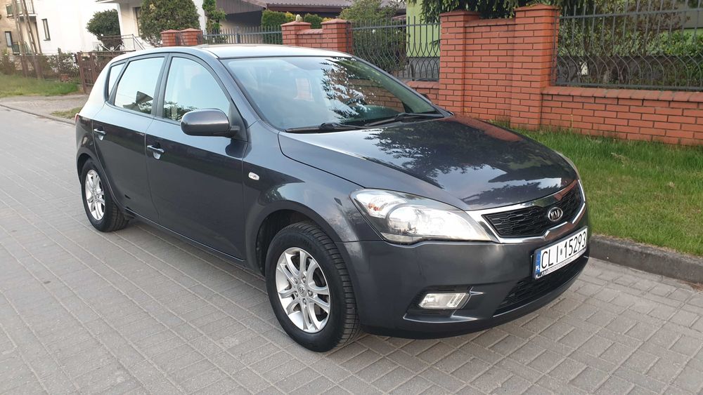 Piękna KIA CEED  1.6  125KM plus ROCZNY GAZ Perfekcyjny Stan!!!