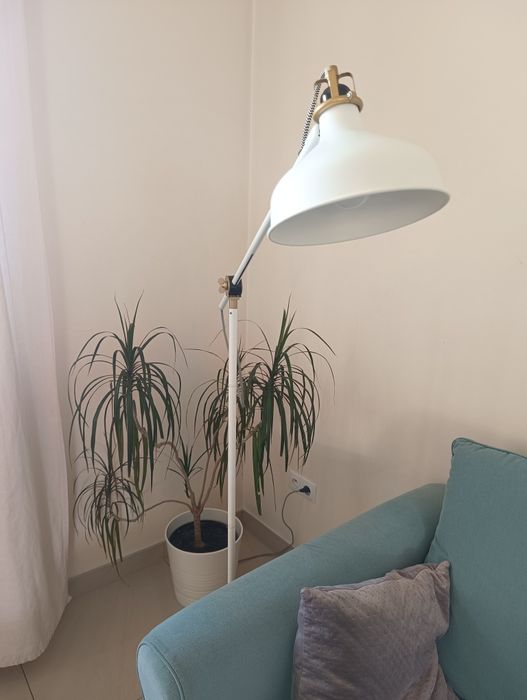 RANARP Ikea lampa podłogowa 
Lampa podłogowa, do czytania, kremowy
Lam