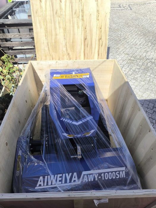 Corta mato telecomandado