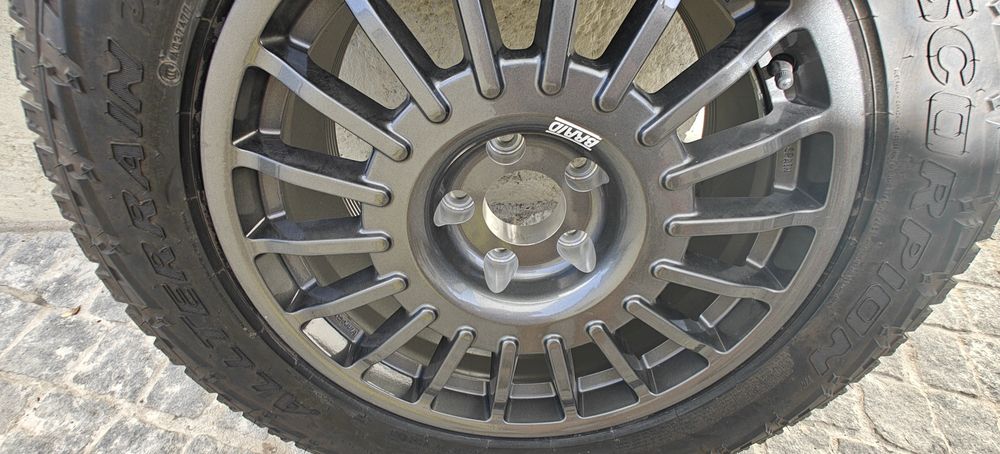 Jante BRAID WINRACE com pneu PIRELLI SCORPION 255 60 r18 novos