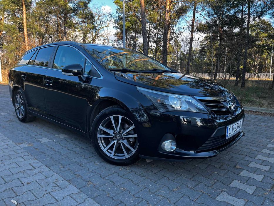Toyota Avensis 2.0 Premium EU5 Wagon bezawaryjna