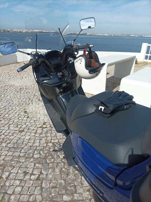 Moto suzuki Burgman 400