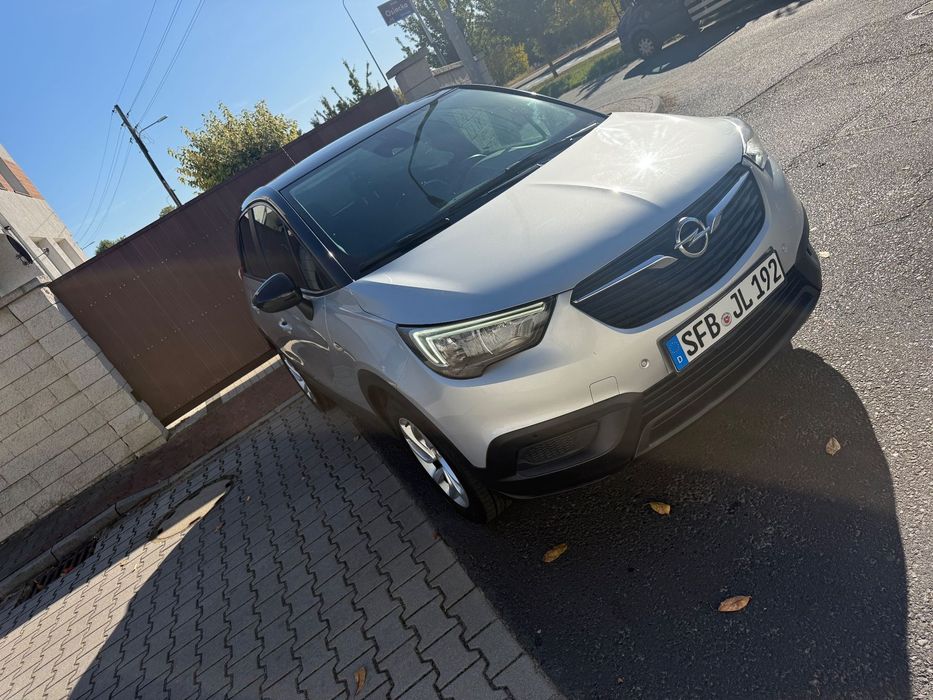 Opel Crossland X