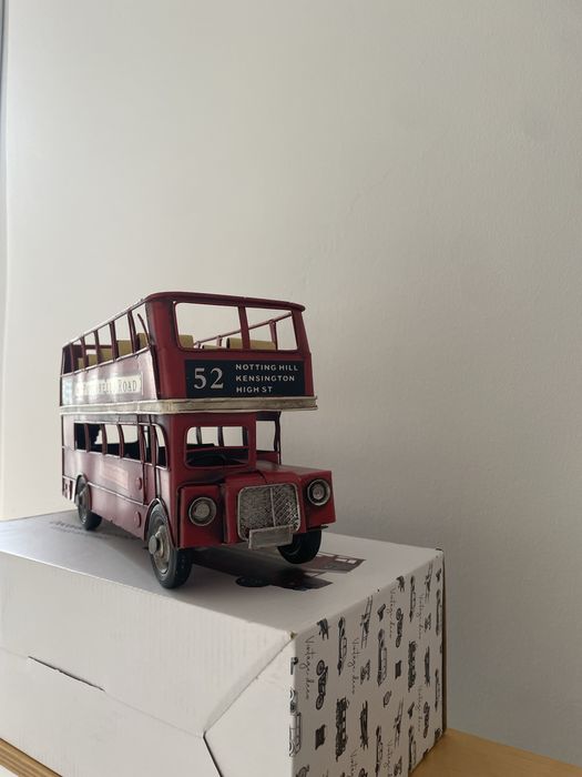 Autocarro decorativo