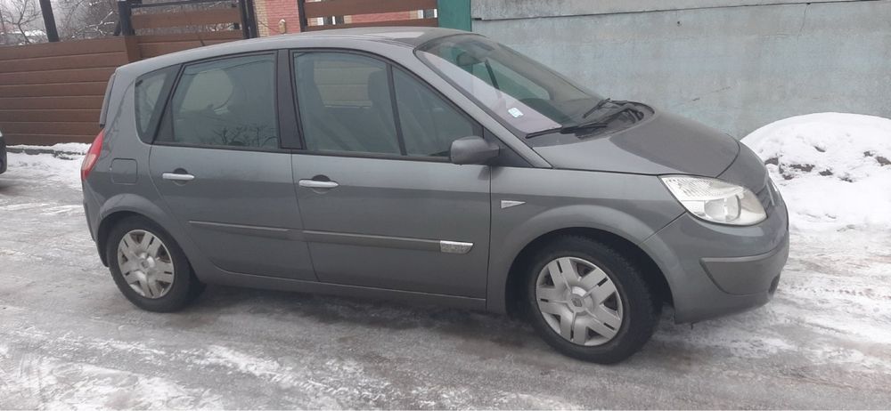 Рено сценик 2 комфортне сімейне авто , водій жінка