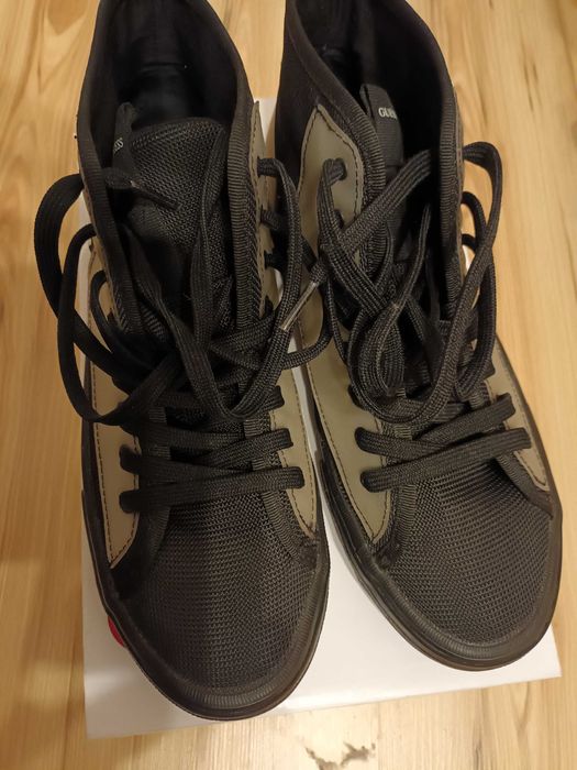 Buty męskie Guess w kartonie rozm 42