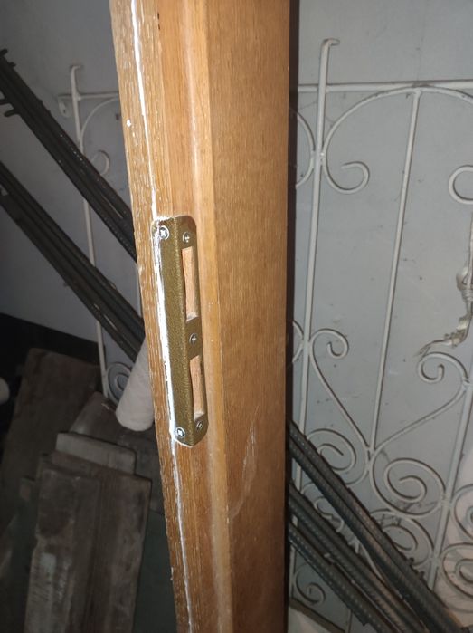 Двері в ванну кімнату