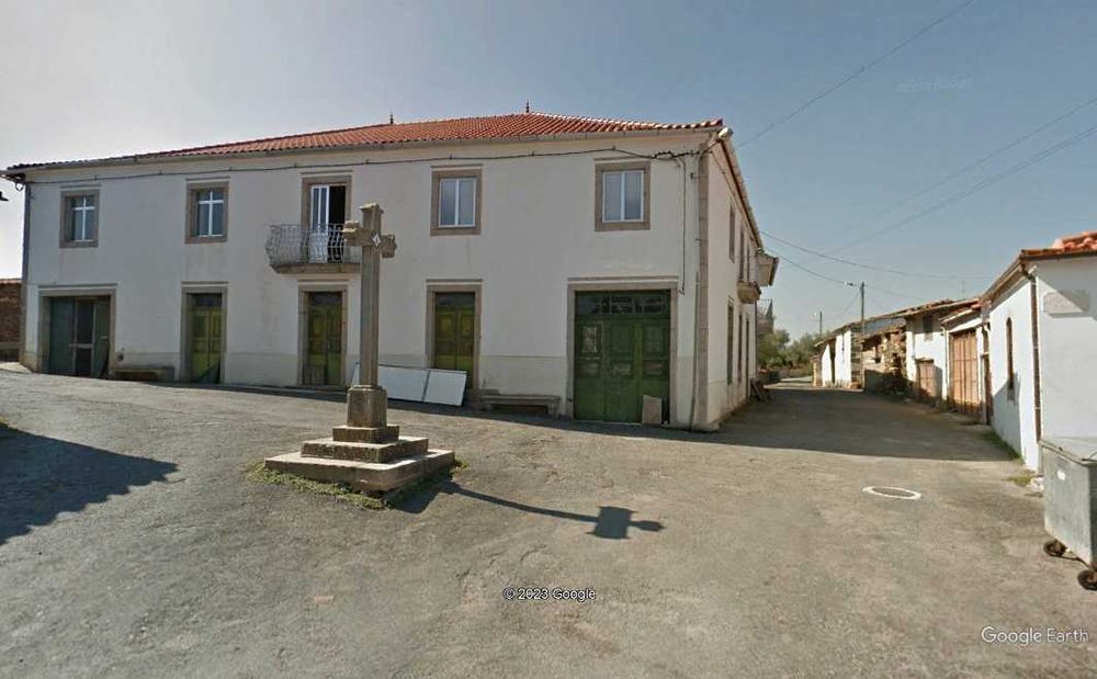 Casa Vivenda para reconstrução - Pinelo, Vimioso, Bragança
