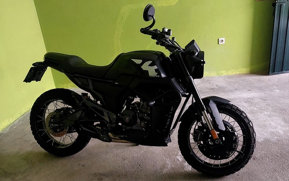 Zontes 125 GK - COMO NOVA!!