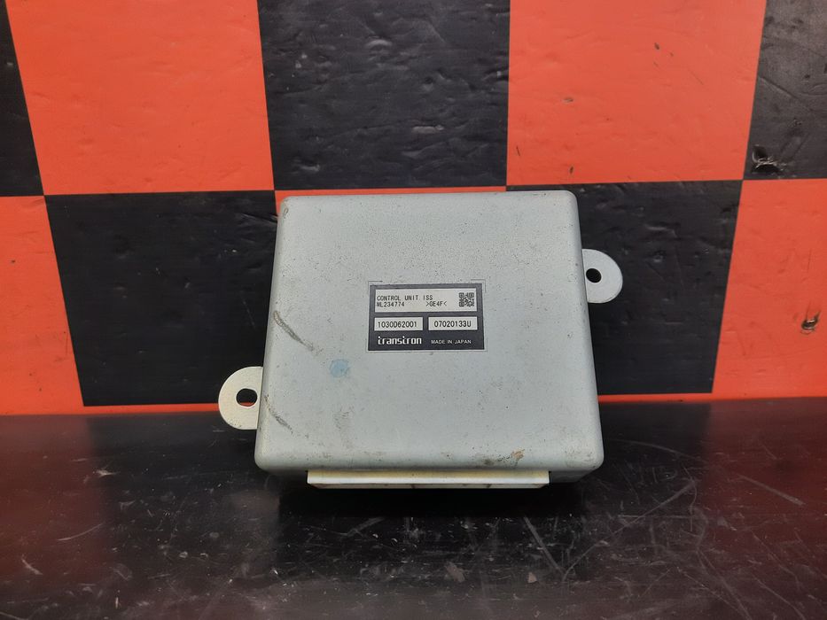 Unidade de Controlo MITSUBISHI TRUCKS Canter