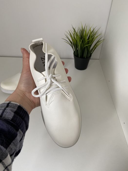 Кросівки кеди жіночі 37 розмір