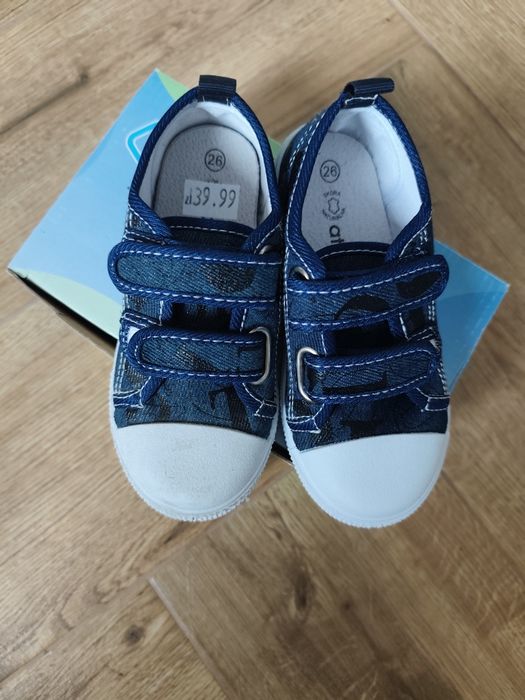 Trampki NOWE rozmiar 26 17 cm