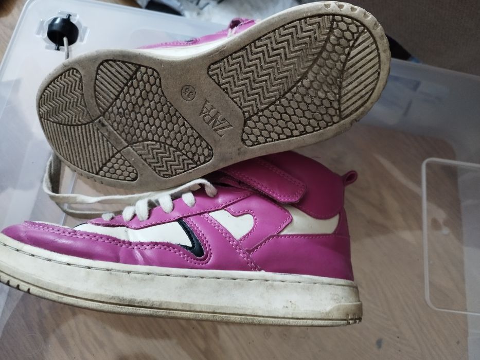 Buty Zara rozm.35 dla dziewczynki