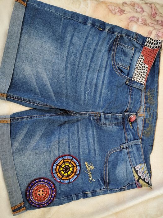 Spodenki Desigual - r.32 - XL