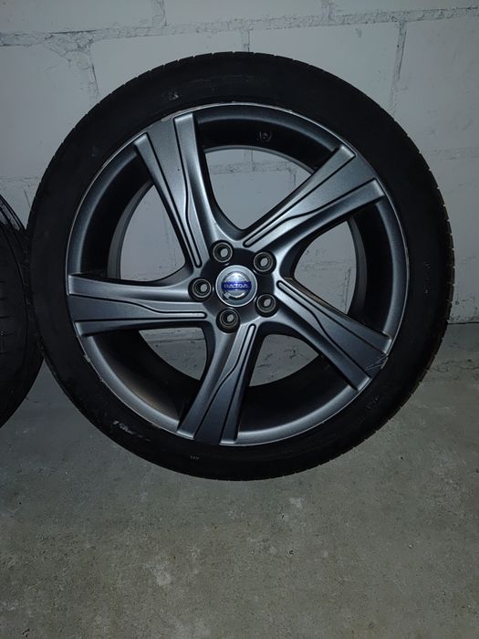 Koła VOLVO / FORD R 18 5x108