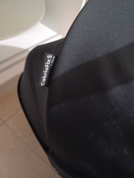 Vendo ovo Maxicosi em muito bom estado