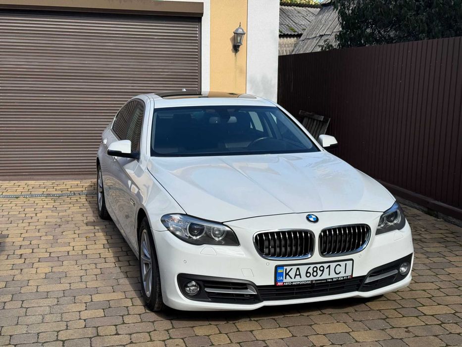 BMW F10 528i xDrive 2016