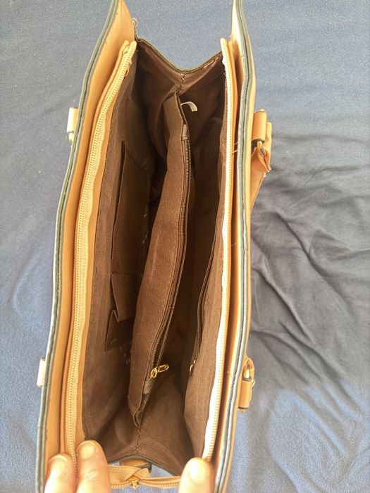 Bolsa/Mala como nova