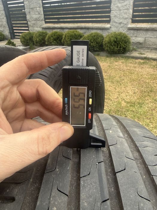 Continental 225/60 R17 99Y