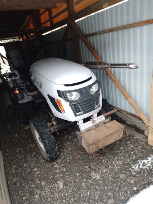 Мінітрактор Булат т-25