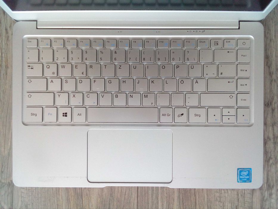 laptop Trekstor Surfbook A13B 4/64gb