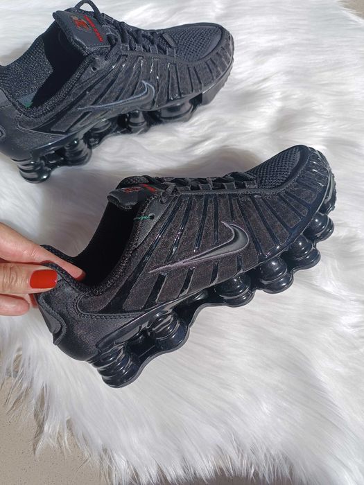 Nike Shox Black 41 rozmiar