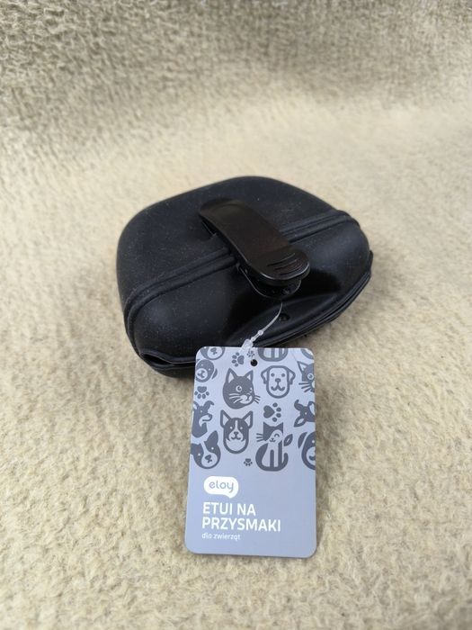 Silikonowe etui na przysmaki z klipsem eloy