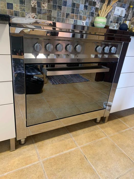 Fogão Hotpoint Artisan Inox