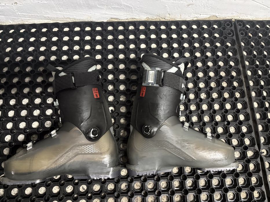 Buty narciarskie Head Edge LYT 100 - 27.0 - EUR 42