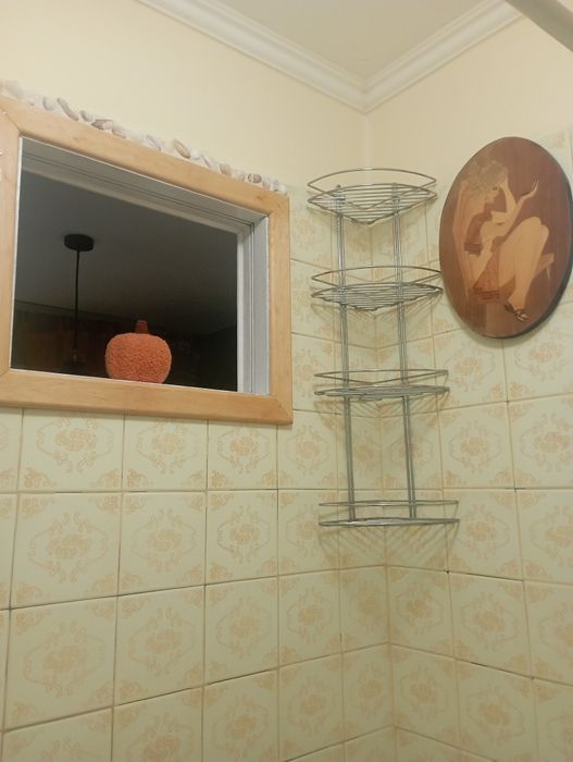 Підселення,ізольовані кімнати для працюючих дівчат.
