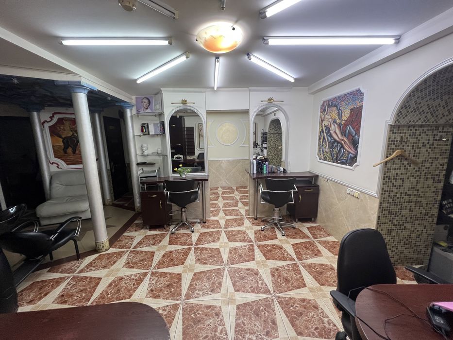 Сдам в аренду место для мастер маникюра педикюра Таирова