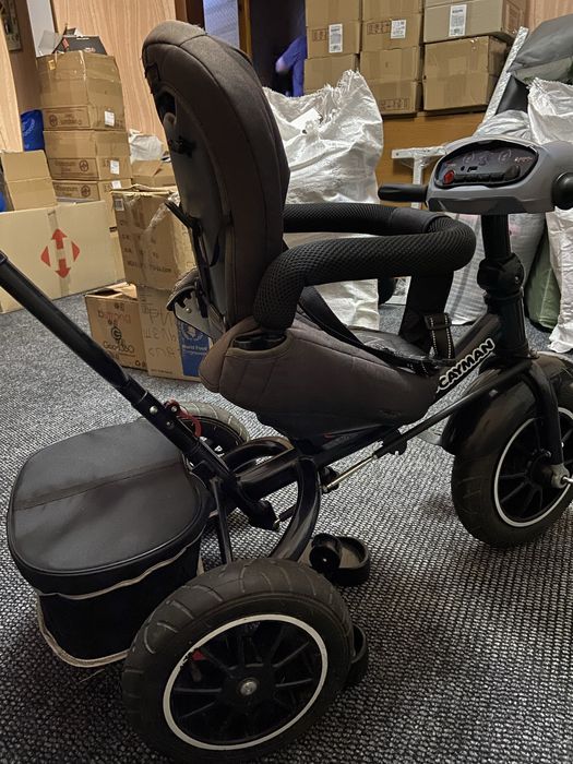 Дитячий велосипед з батьківською ручкою