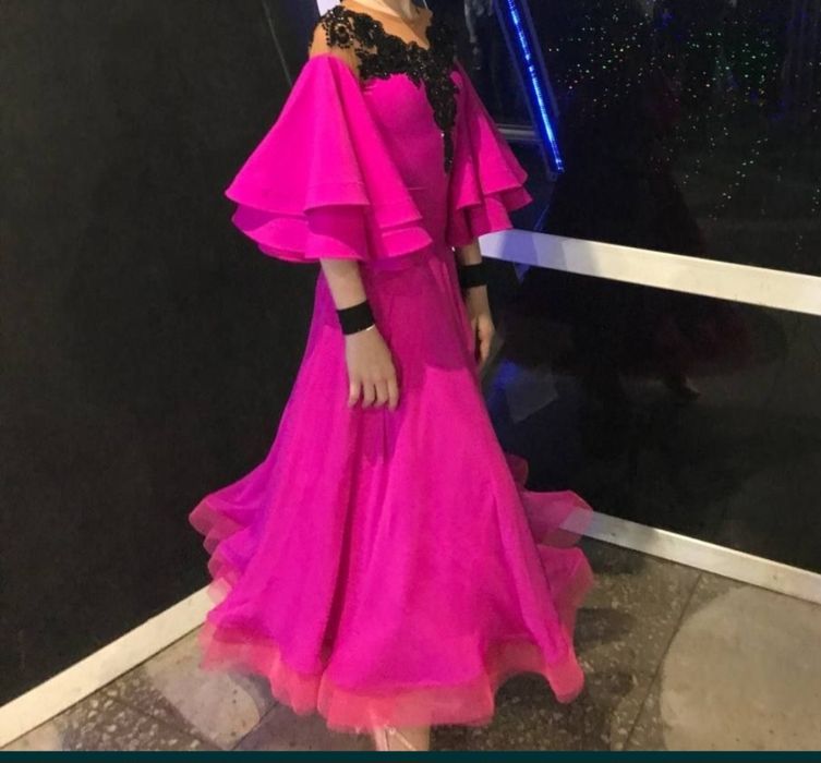 Турнирное платье стандарт