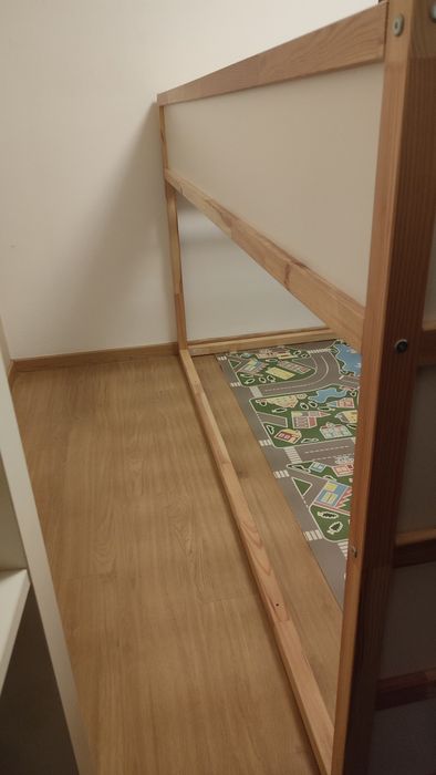 Cama reversível Kura Ikea