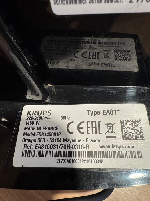 KRUPS ekspres ciśnieniowy  EA8160 automatyczny, samoczyszczący