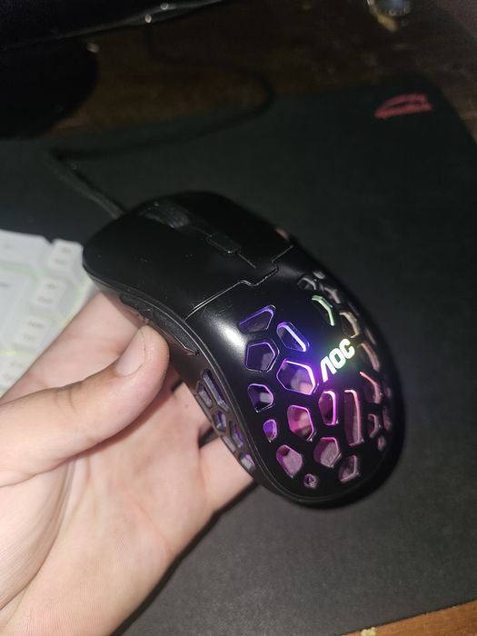 Vendo Mouse Gaming AOC ultra leve!!