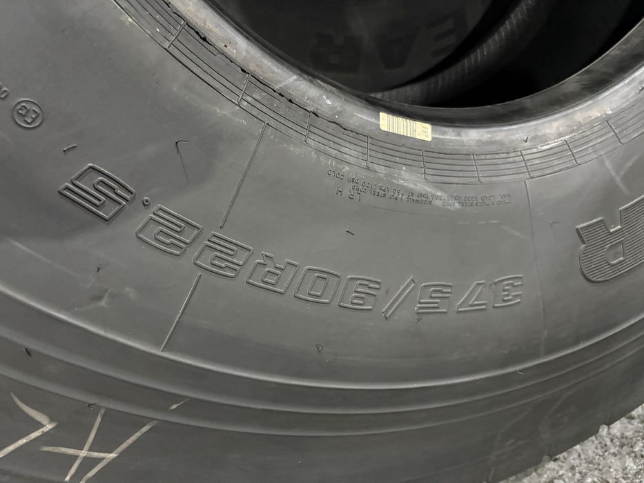 шина вантажна б/в 375/90R22,5 Goodyear Omnitrac MSS (2 шт)