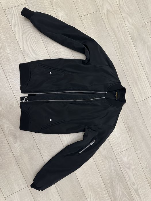 Бомпер хс-с як новий